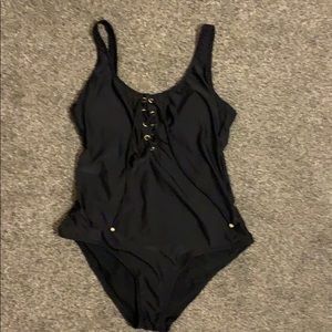 MOSSIMO  black one piece bathing suit